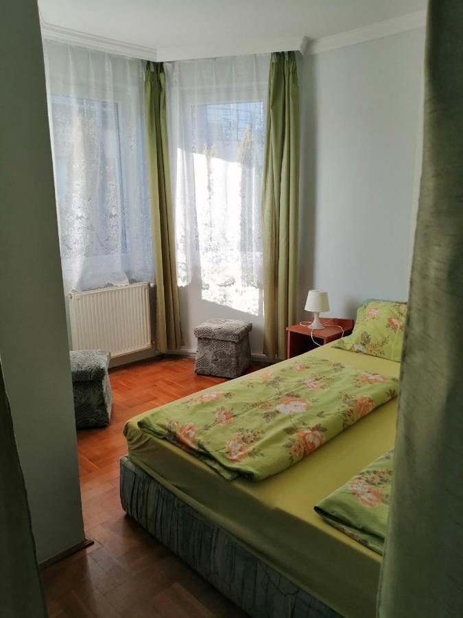 Apartman Pavai Hajdúszoboszló Extérieur photo